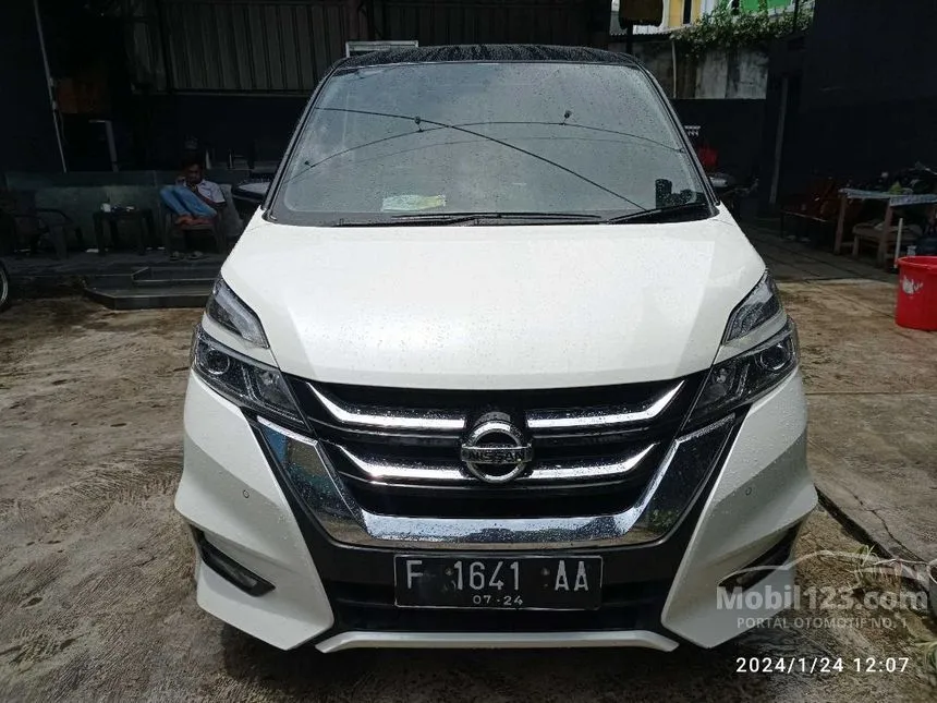 Jual Mobil Nissan Serena 2019 Highway Star 2.0 di Jawa Barat Automatic MPV Putih Rp 315.000.000