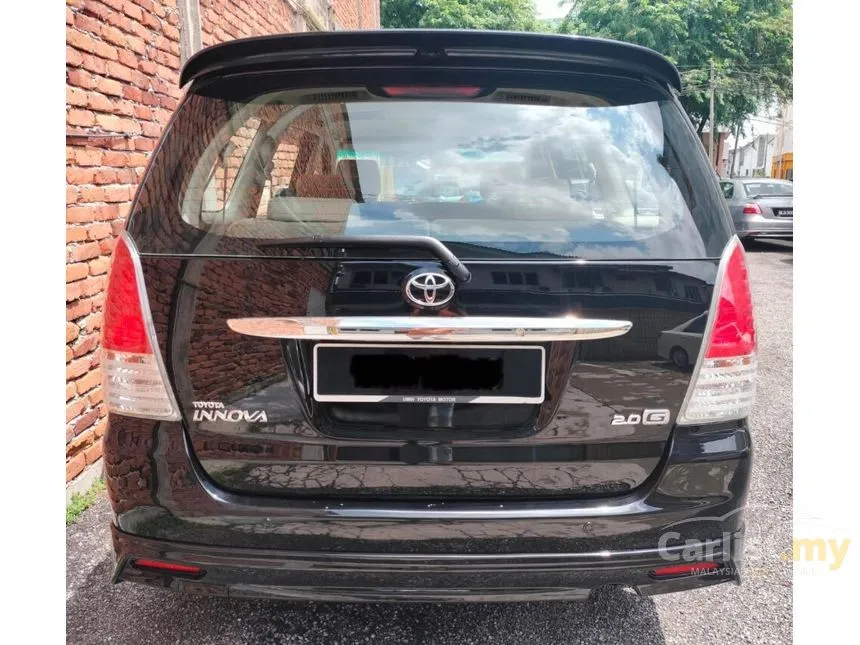 2010 Toyota Innova G MPV