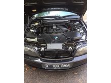 2004 BMW 318i 2.0 Sedan
