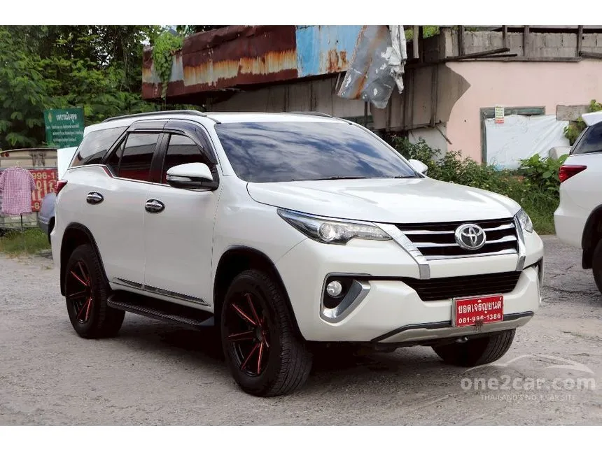2016 Toyota FORTUNER V SUV