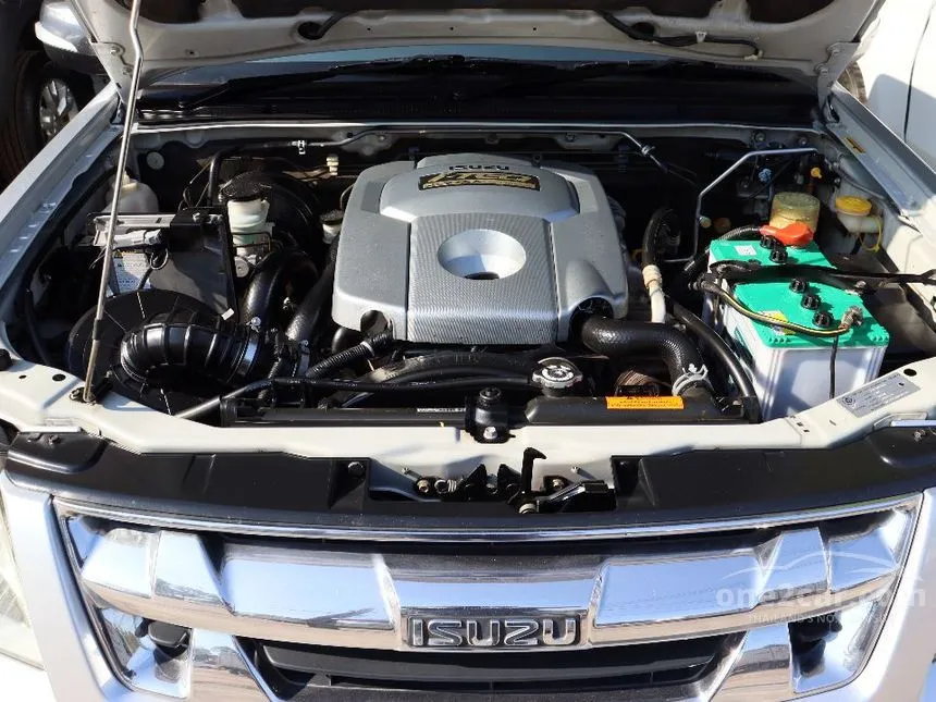 2011 Isuzu D-MAX SLX Super Titanium Space Cab Pickup