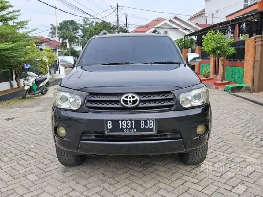 Jual Mobil Toyota Fortuner 2009 G Luxury 2.7 di Kalimantan Selatan Automatic SUV Hitam Rp 170.000.000
