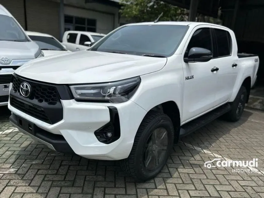 2024 Toyota Hilux V Dual Cab Pick-up