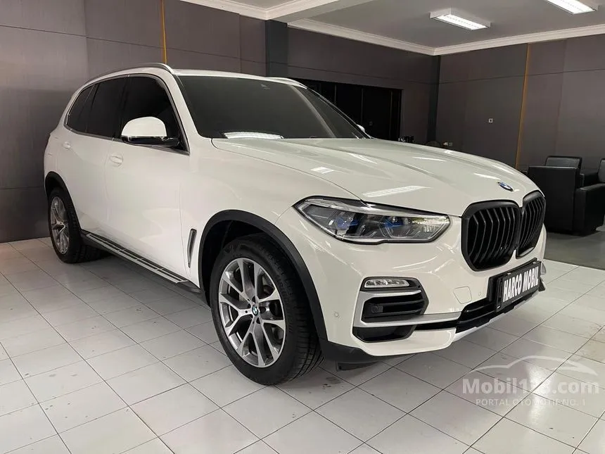 Jual Mobil BMW X5 2019 xDrive40i xLine 3.0 di Jawa Timur Automatic SUV Putih Rp 1.099.000.000