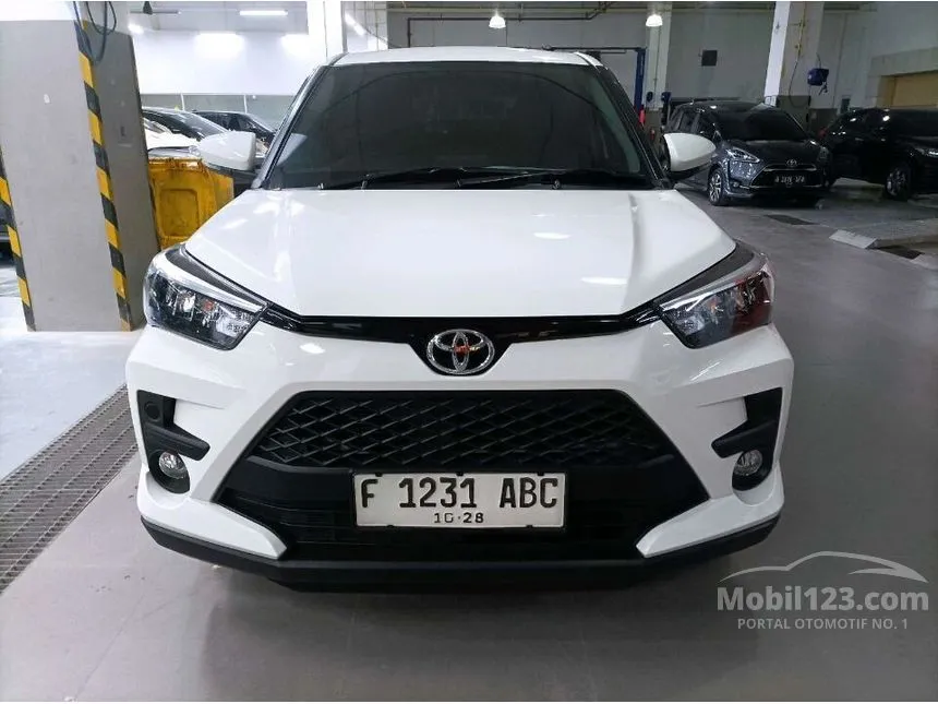 Jual Mobil Toyota Raize 2023 G 1.0 di Banten Automatic Wagon Putih Rp 219.000.000