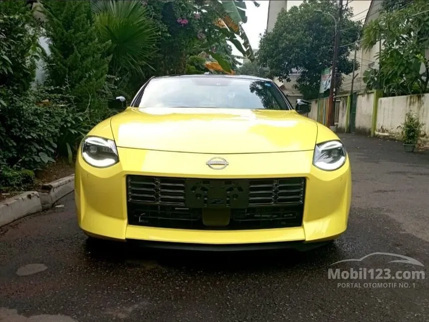 Jual Mobil Nissan Z 2023 3.0 di DKI Jakarta Automatic Coupe Kuning Rp 2.140.000.000