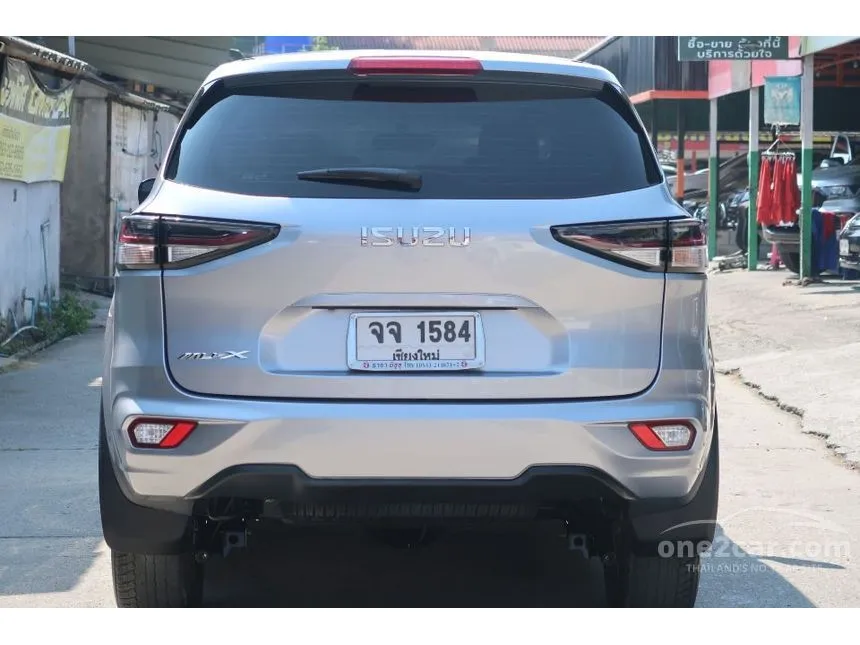 2022 Isuzu MU-X Active SUV
