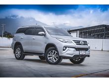2015 Toyota Fortuner 2.4 (ปี 15-18) V SUV AT