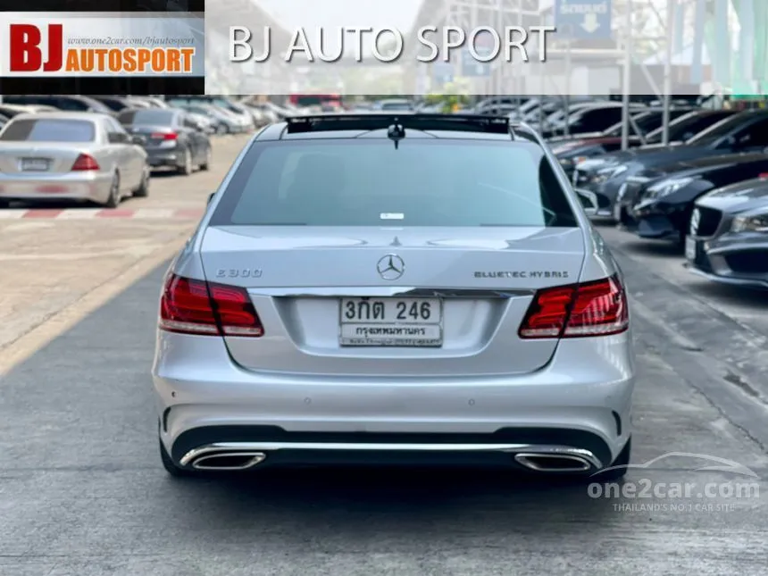 2014 Mercedes-Benz E300 AMG Dynamic Blue TEC HYBRID Sedan