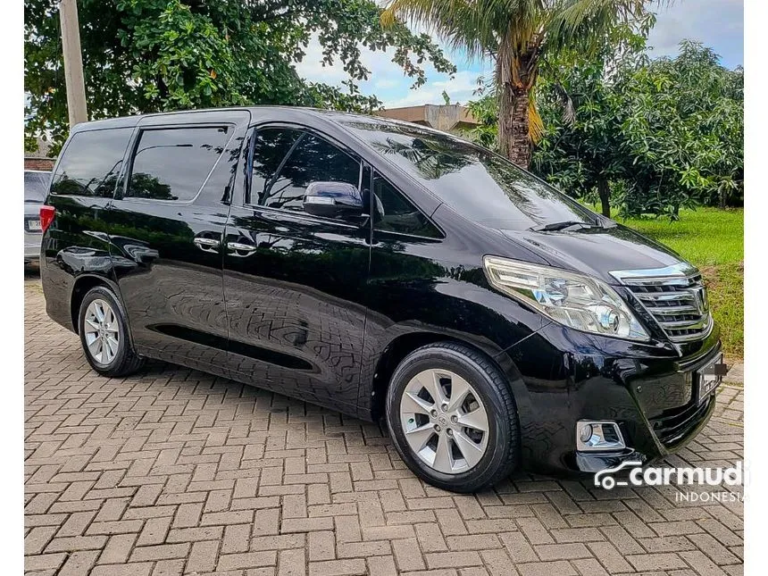 2013 Toyota Alphard G MPV