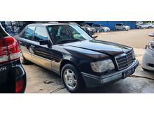1996 Mercedes-Benz E320 3.2 W124 3.2 L6 Manual Sedan