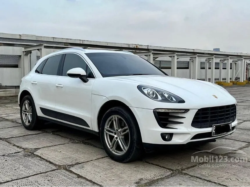 Jual Mobil Porsche Macan 2015 2.0 di Banten Automatic SUV Putih Rp 675.000.000