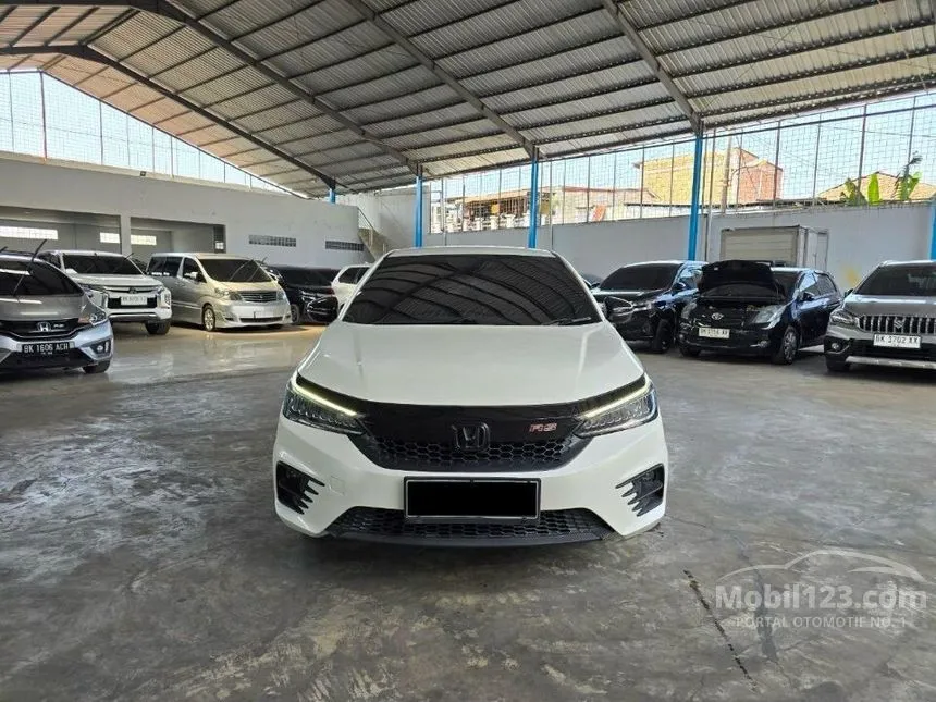 Jual Mobil Honda City 2022 RS 1.5 di Sumatera Utara Automatic Hatchback Putih Rp 241.000.000
