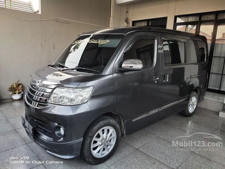 2020 Daihatsu Gran Max Mini Bus D PS Van
