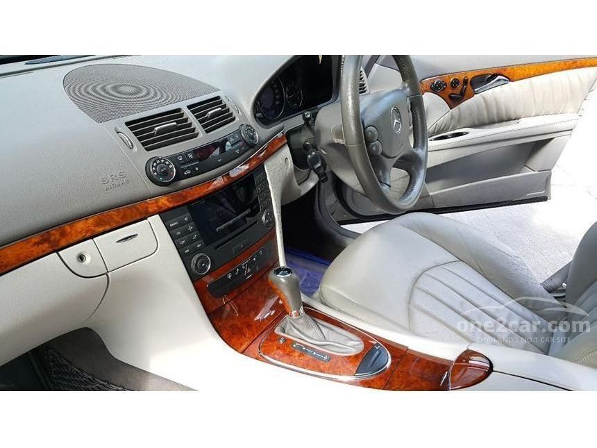 2007 Mercedes-Benz E200 Kompressor Elegance Sedan