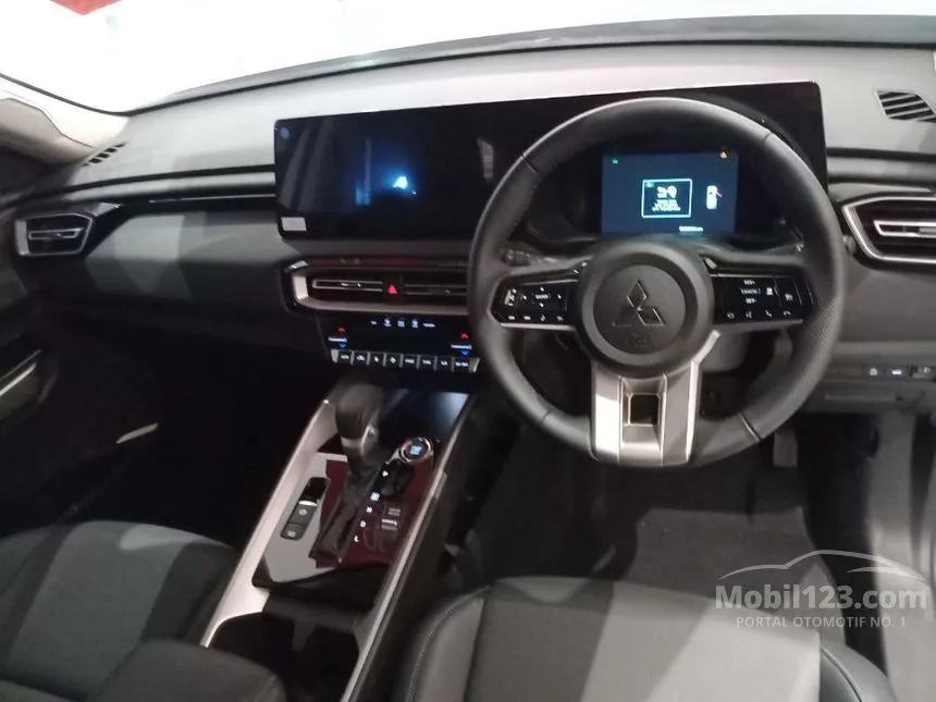 2026 Mitsubishi Destinator Ultimate SUV
