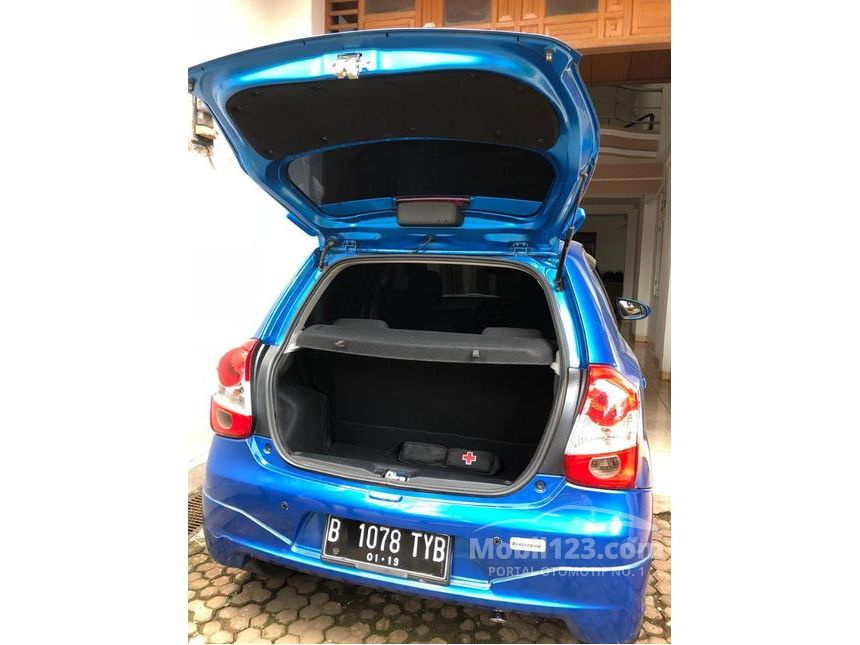 Jual Mobil  Toyota  Etios  Valco  2013  G 1 2 di DKI Jakarta 