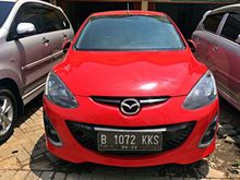 Mazda 2 1.5 R 2011 AT merah like new , mulus