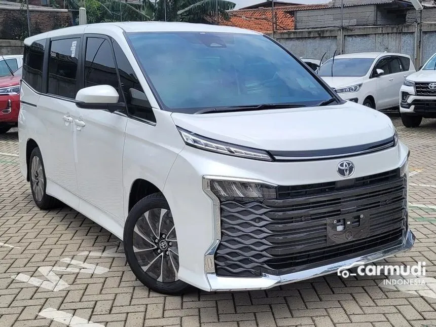 2024 Toyota Voxy Van Wagon