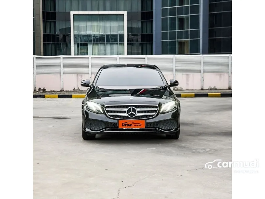 2017 Mercedes-Benz E250 Avantgarde CKD Sedan