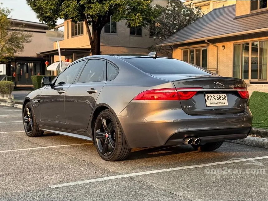 2017 Jaguar XF 20d Portfolio Sedan