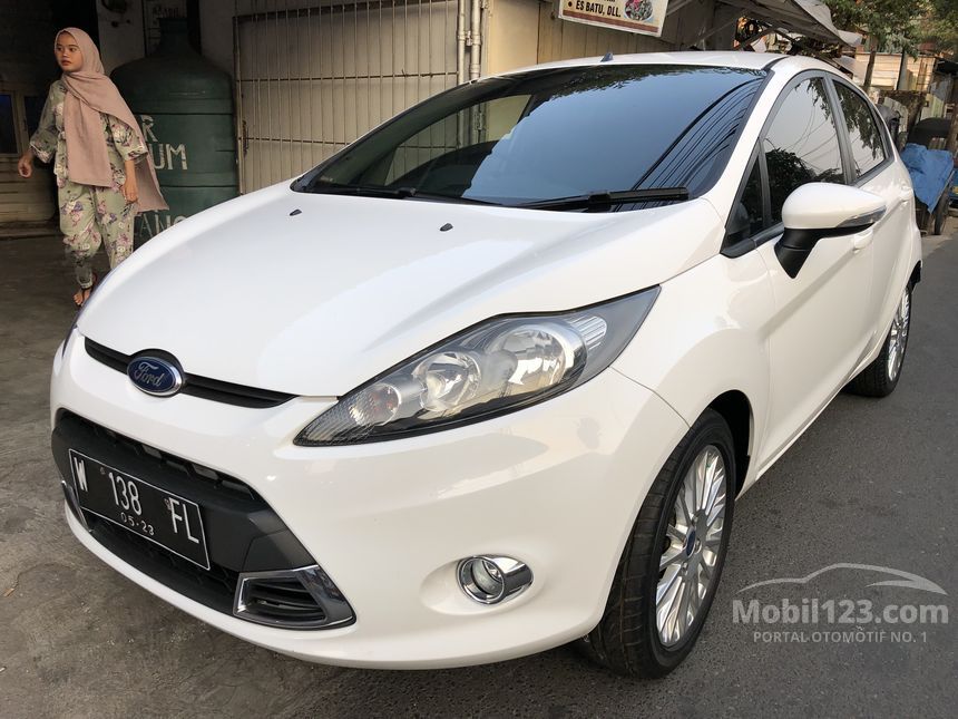 Jual Mobil Ford Fiesta 2013 Sport 1.6 di DKI Jakarta 