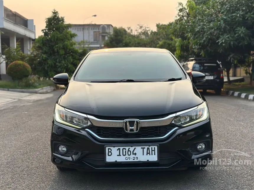 Jual Mobil Honda City 2019 E 1.5 di DKI Jakarta Automatic Sedan Hitam Rp 195.000.000