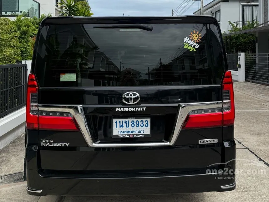 2021 Toyota Majesty Grande Van