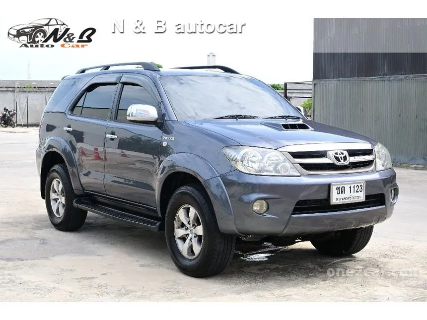 2006 Toyota FORTUNER V SUV