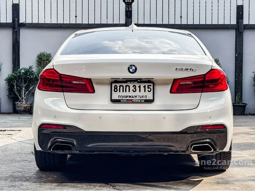 2018 BMW 530e M Sport Sedan