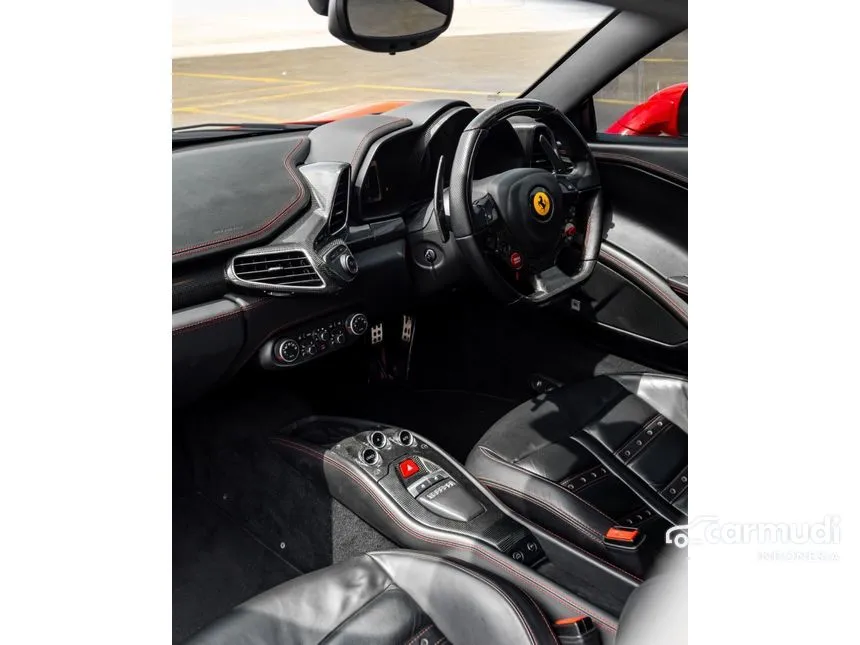 2011 Ferrari 458 Italia Coupe