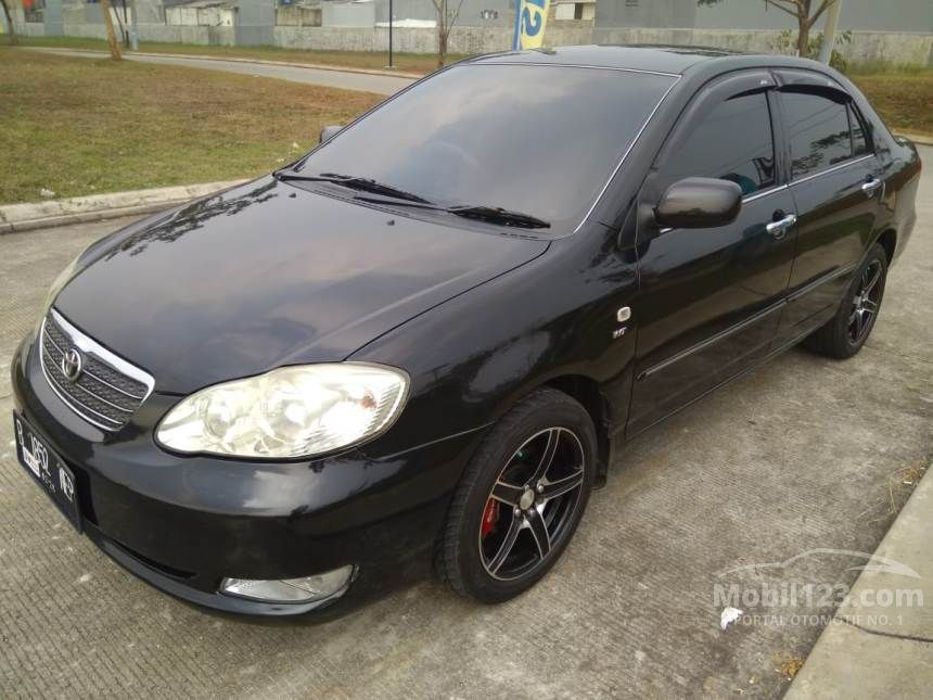 2004 Toyota Corolla Altis G Sedan