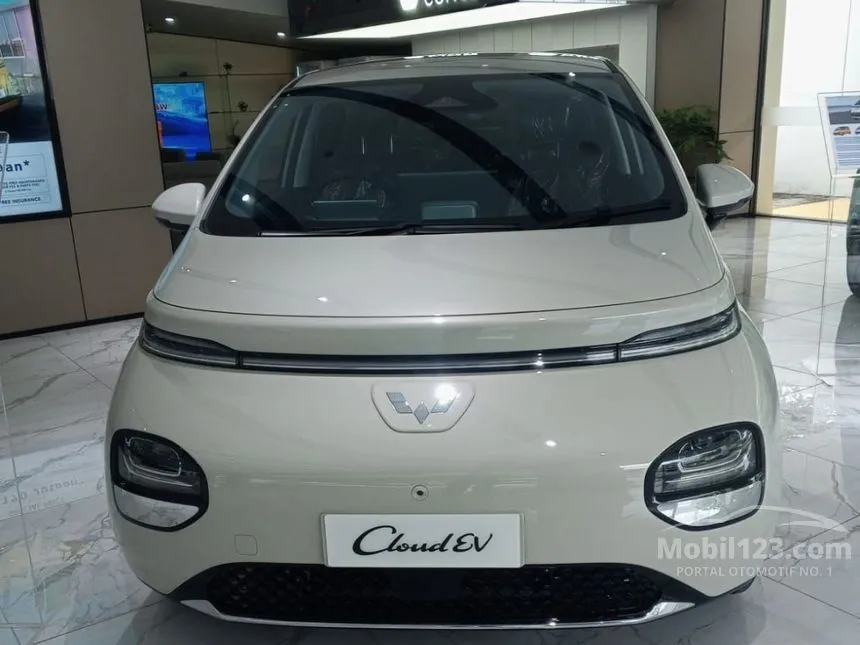 Jual Mobil Wuling Cloud EV 2024 EV di DKI Jakarta Automatic Hatchback Putih Rp 373.000.000