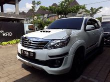 2012 Toyota Fortuner 2.5 G TRD SUV