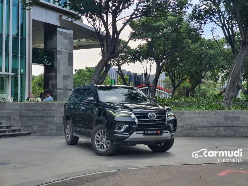 2022 Toyota Fortuner VRZ 4X2 SUV