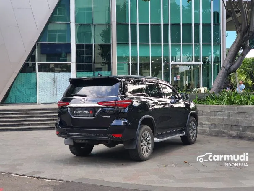 2022 Toyota Fortuner VRZ 4X2 SUV