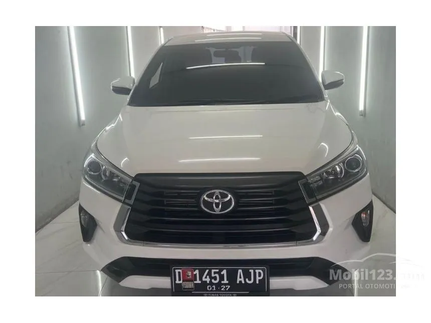 Jual Mobil Toyota Kijang Innova 2021 V 2.4 di Jawa Barat Manual MPV Putih Rp 410.000.000