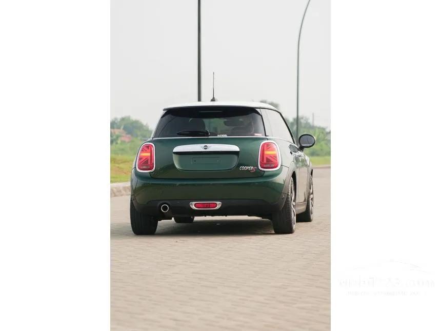 2018 MINI Cooper 3 Door Hatchback