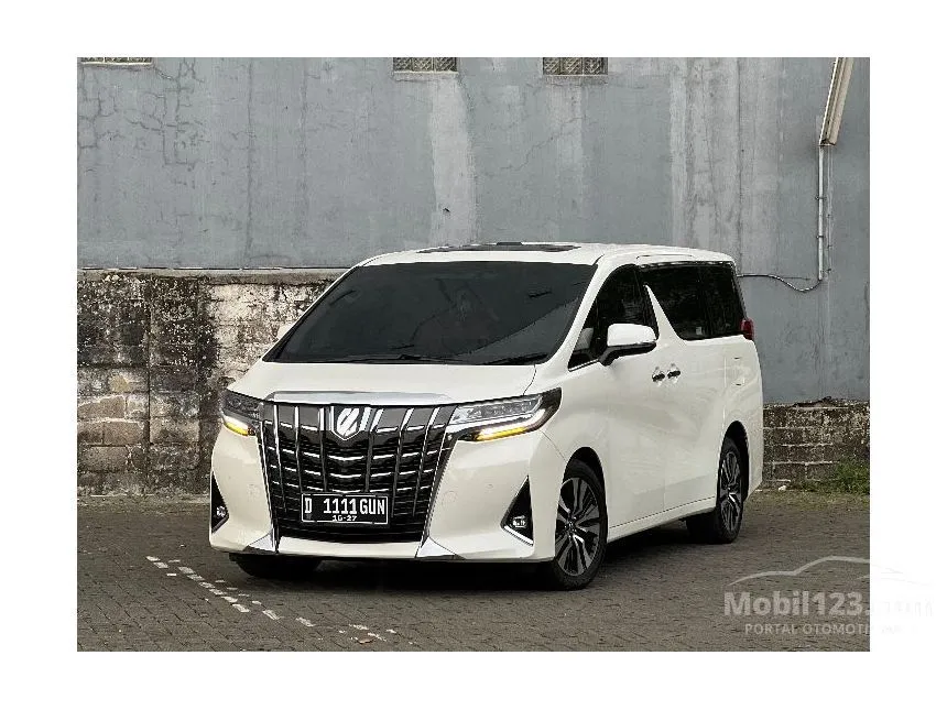 Jual Mobil Toyota Alphard 2019 G 2.5 di Jawa Barat Automatic Van Wagon Putih Rp 1.100.000.000