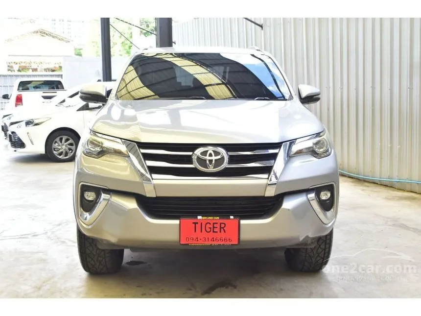 2019 Toyota FORTUNER V SUV