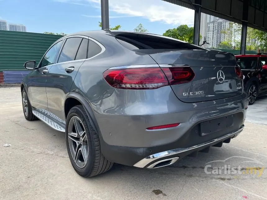 2019 Mercedes-Benz GLC300 4MATIC AMG Line Coupe