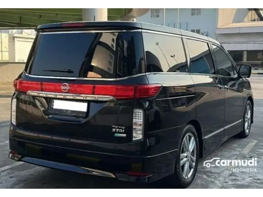 2011 Nissan Elgrand Highway Star MPV