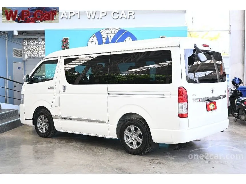 2018 Toyota VENTURY G Van