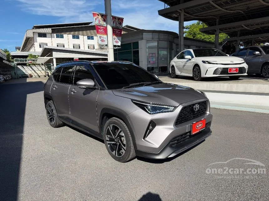 2024 Toyota Yaris Cross HEV Premium Luxury SUV