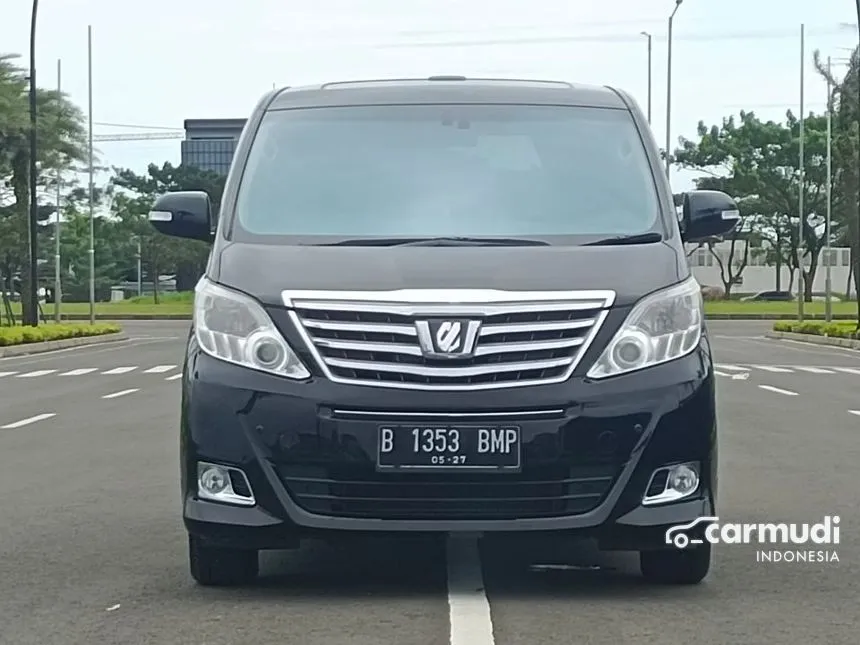 2013 Toyota Alphard G MPV
