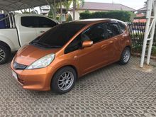 2011 Honda Jazz 1.5 (ปี 08-14) S i-VTEC Hatchback AT