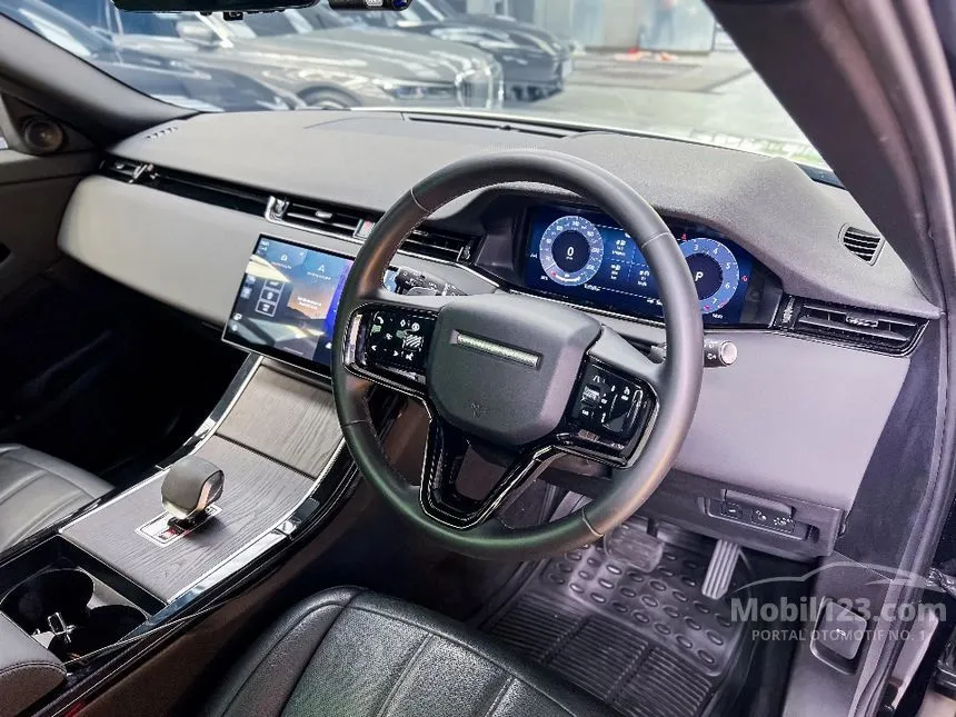 2024 Land Rover Range Rover Evoque P250 SE MHEV SUV