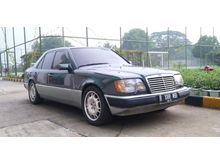 1989 Mercedes-Benz 300E Automatic