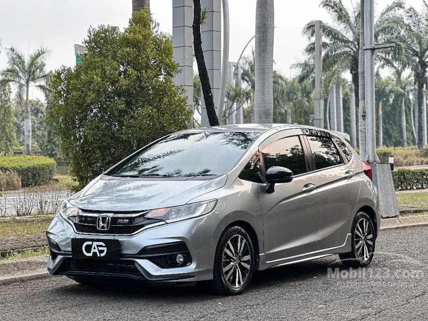 Jual Mobil Honda Jazz 2016 RS 1.5 di Jawa Barat Automatic Hatchback Abu