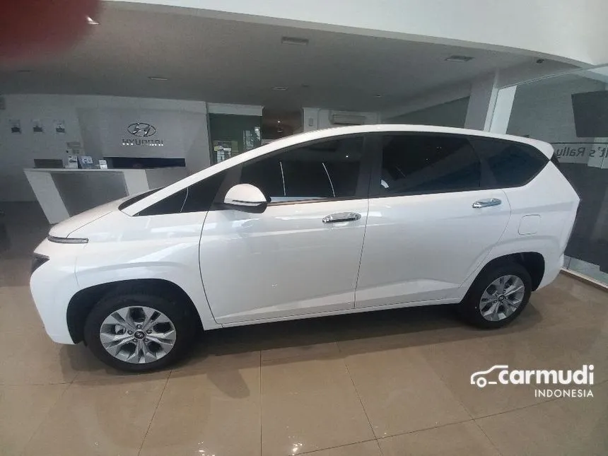 2025 Hyundai Stargazer Essential MPV